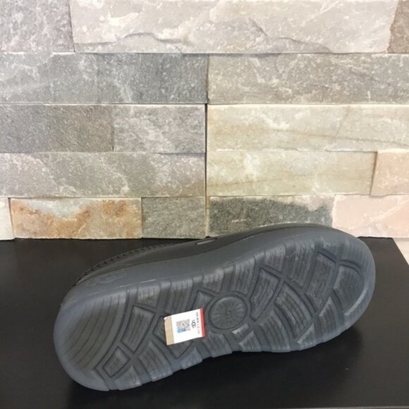 UGG Kids Tasman Sport Shoes - Picture 10 of 11